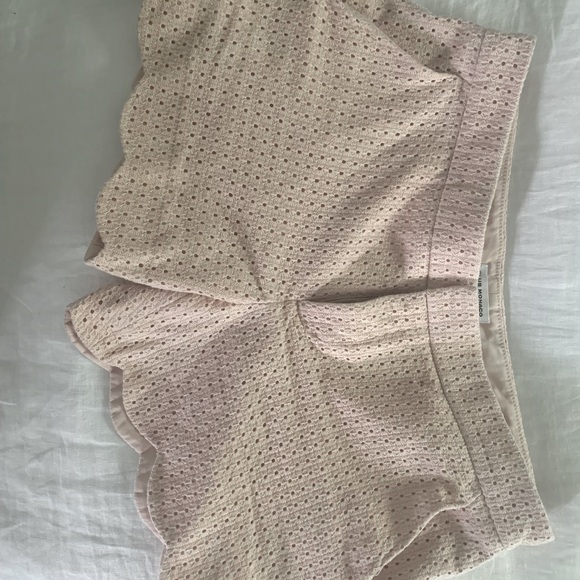 Club Monaco Eyelet Shorts - size 4 Pink - Picture 2 of 3